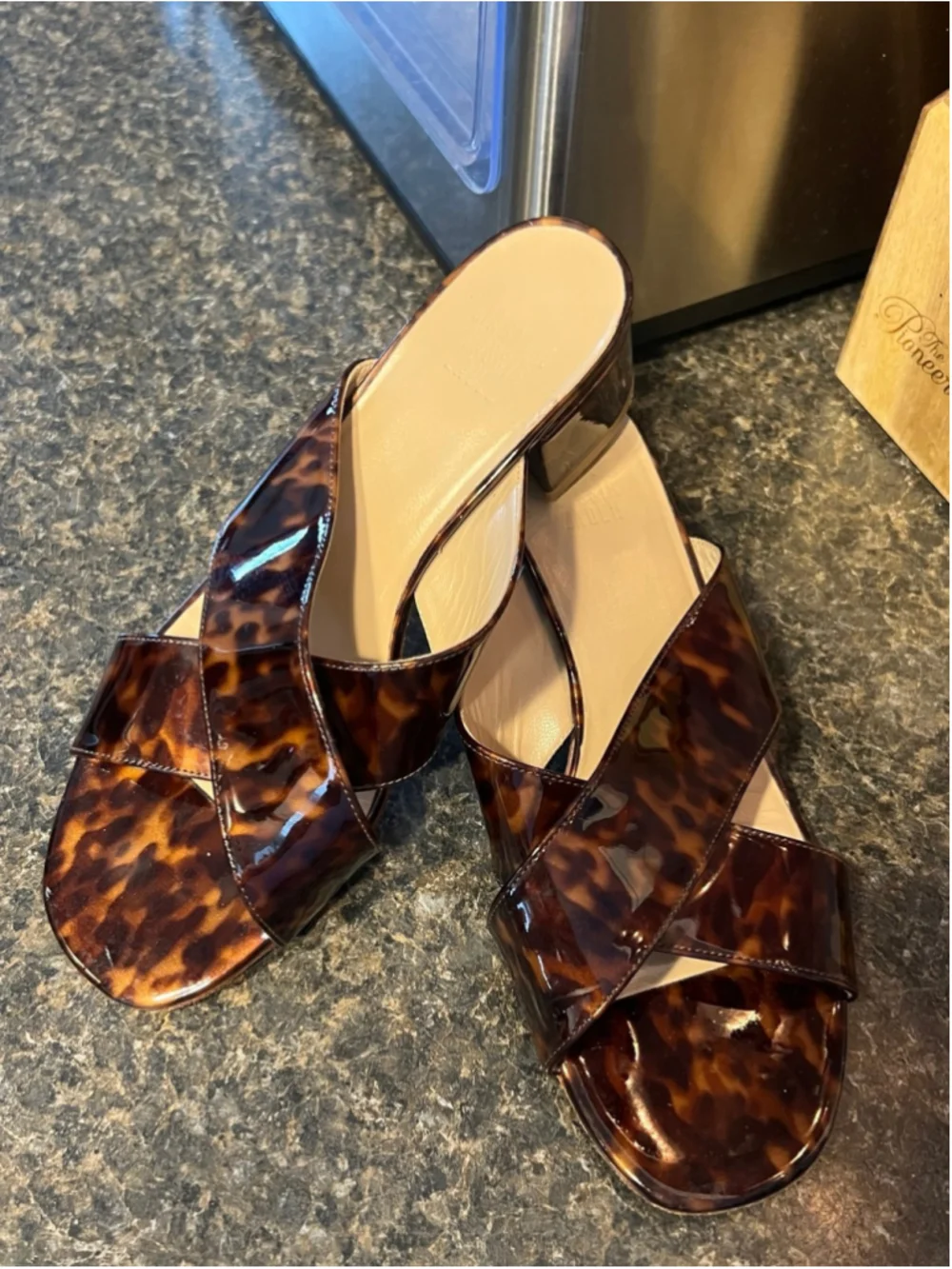 Maryam Nassir Zadeh preowned great
